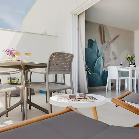 Lägenhet Fl9 Thelodge-sea View W Huge Terrace By Homely *